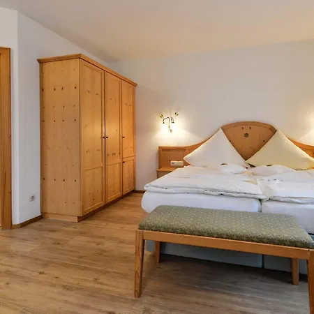 Hotel Huber Am 3*