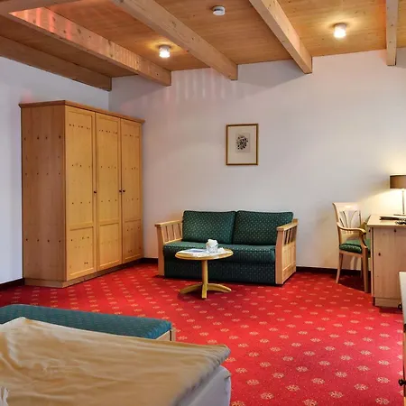 Huber Am Hotel 3*