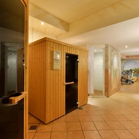 Huber Am Hotel