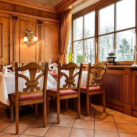 Huber Am Hotel