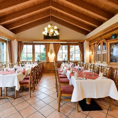 Huber Am Hotel 3*