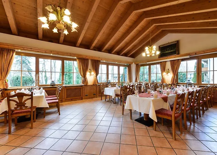 Huber Am Hotel