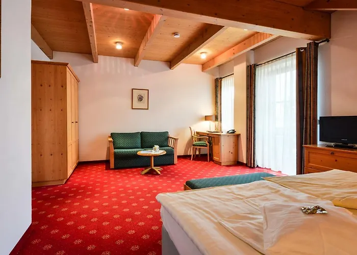 Hotel Huber Am 3*