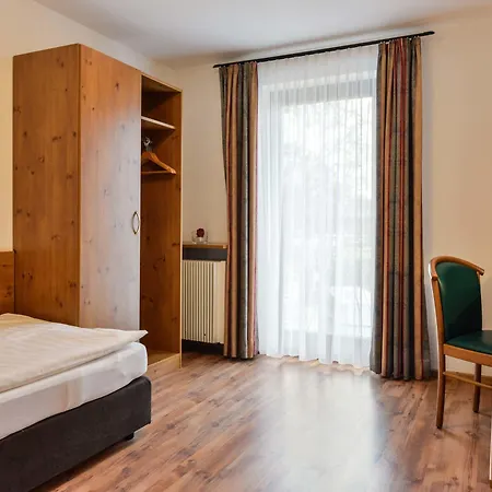 Hotel Huber Am Münsing