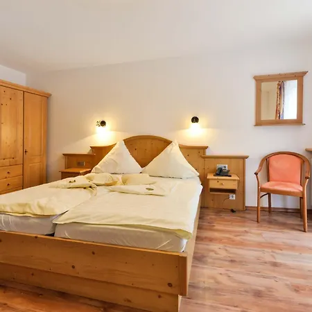 Huber Am Hotel 3*