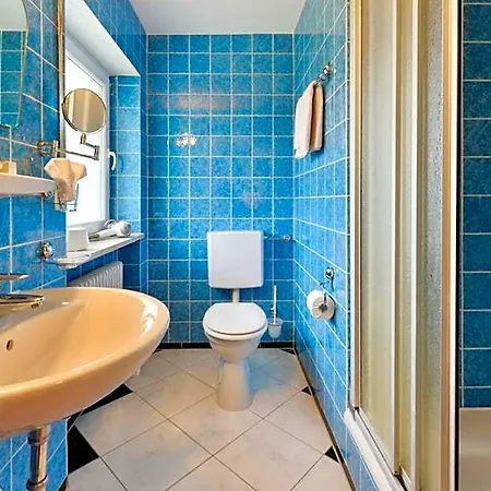 Huber Am Hotel